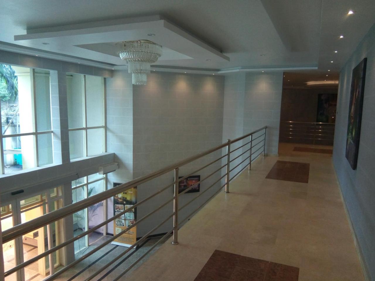 Eden Crest Hotel & Resort Enugu Bagian luar foto
