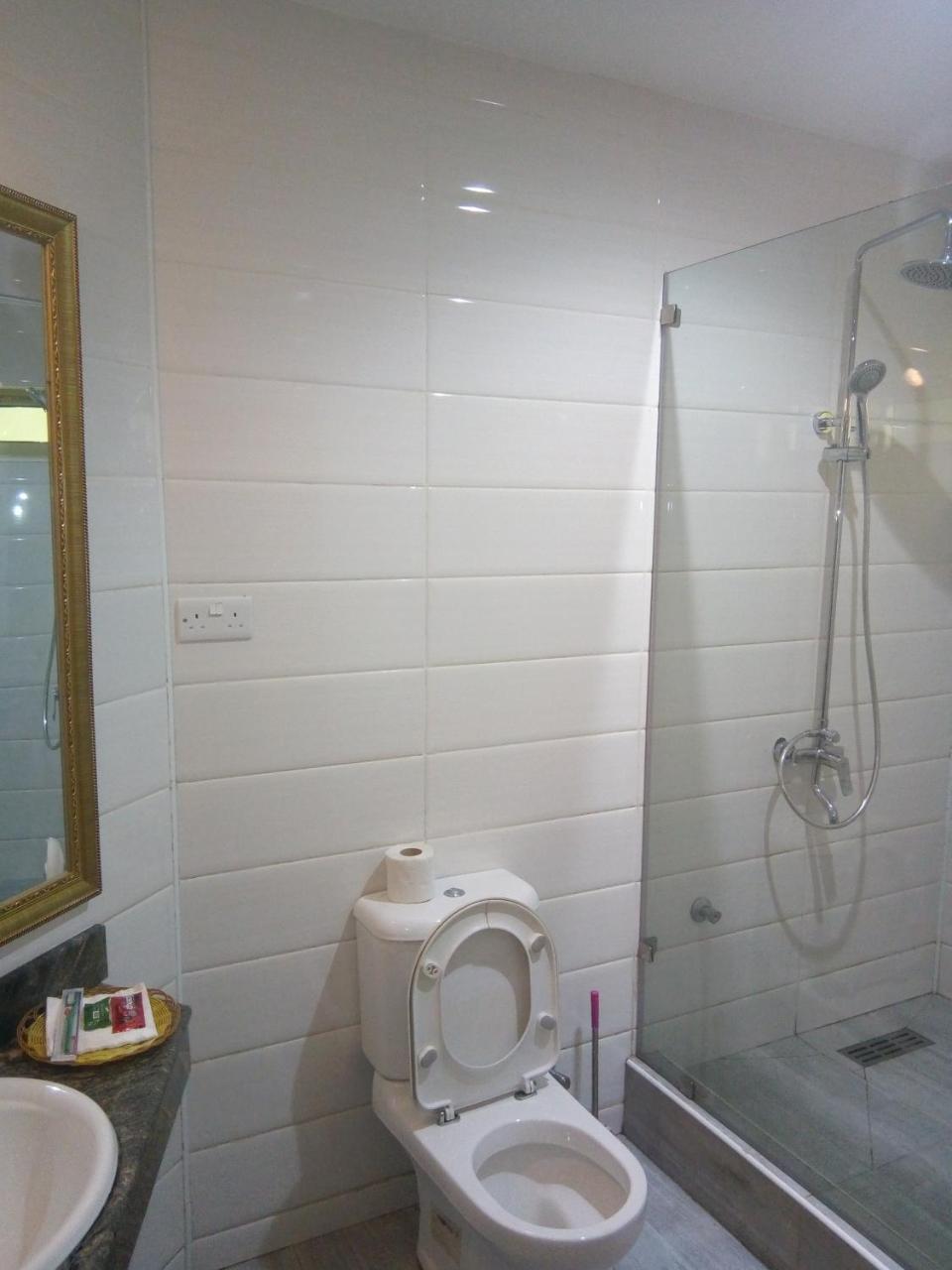 Eden Crest Hotel & Resort Enugu Bagian luar foto